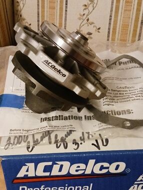 Silver Engine Water Pump Impeller
